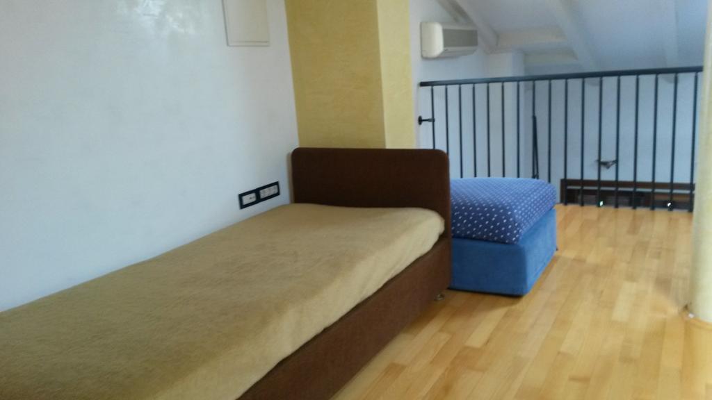 Apartments Soric ロヴィニ エクステリア 写真